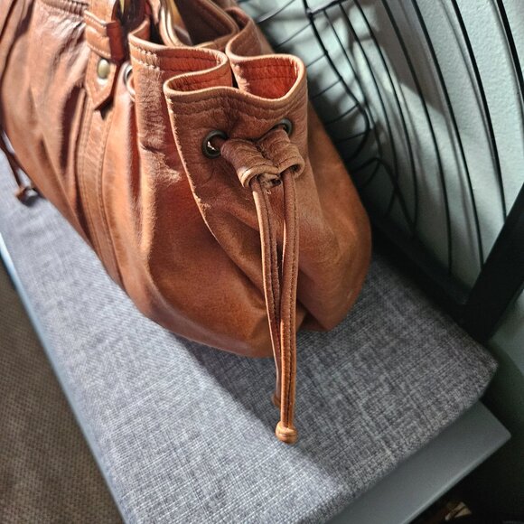 Parfois | Vintage Genuine Leather Camel Slouchy Gerard Darel Lookalike Handbag - Picture 3 of 16